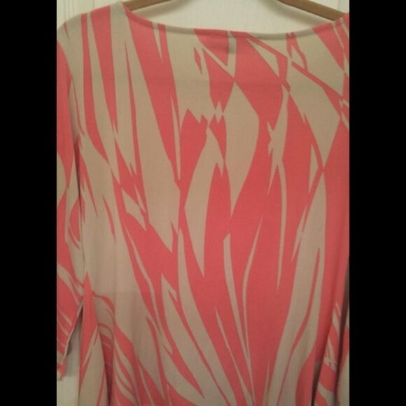 Coral and Beige Top NWOT - Picture 3 of 3